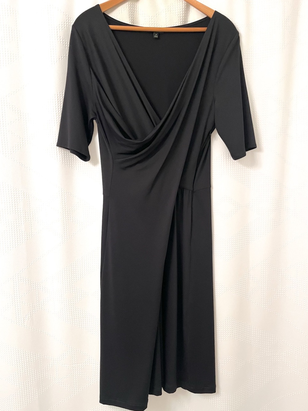 Talbot’s Black V-Neck Drape Front Bodice Short Sleeve Midi Dress M